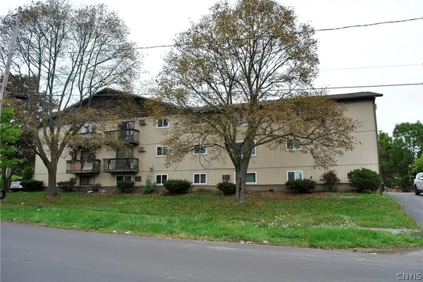 802 POND ST