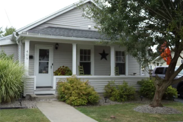 409 PLEASANTVIEW AVE