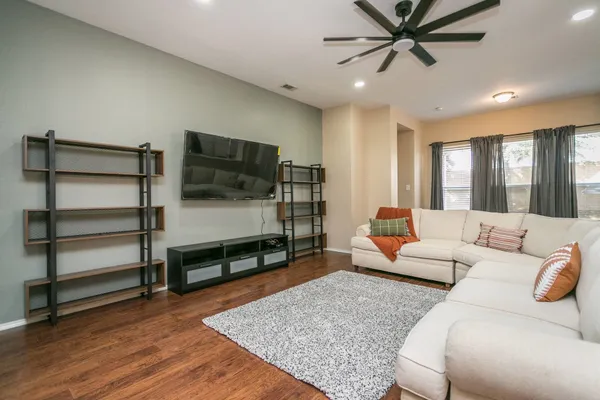 2615 FOX CREEK TRL