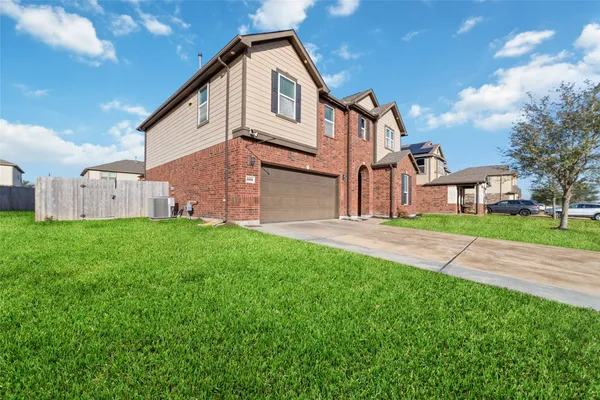 3508 SAXTON GREEN RD