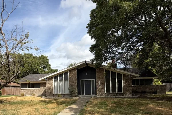 111 ASHE BEND DR