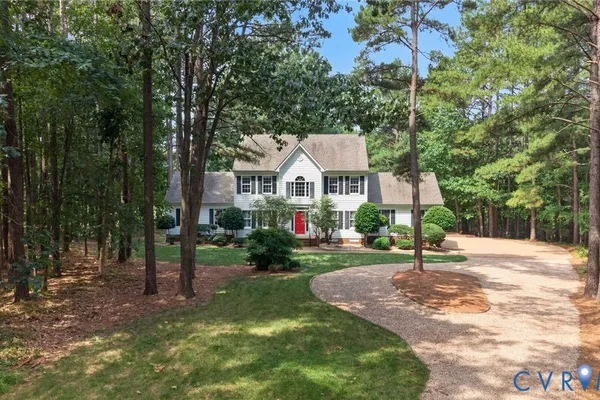 8201 SIDLAW HILLS TER