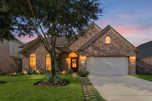 4227 TEXIAN FOREST TRL