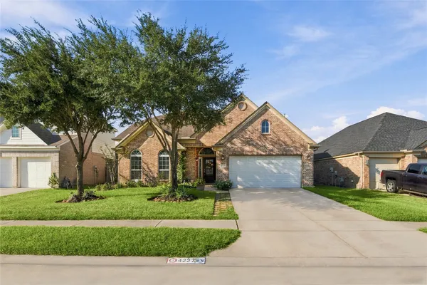 4227 TEXIAN FOREST TRL