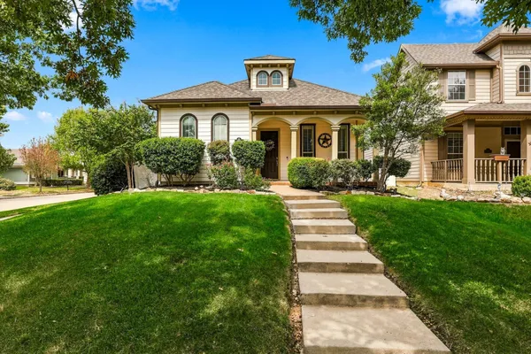 1901 BROWN THRASHER BLVD