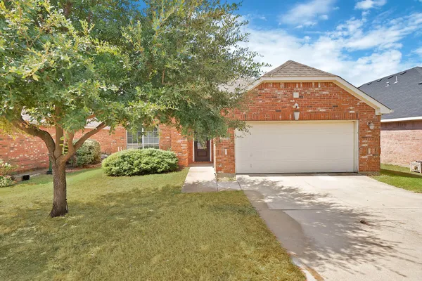 2633 PIONEER BLUFFS RD