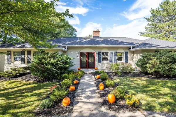 58 FOX CHAPEL DR