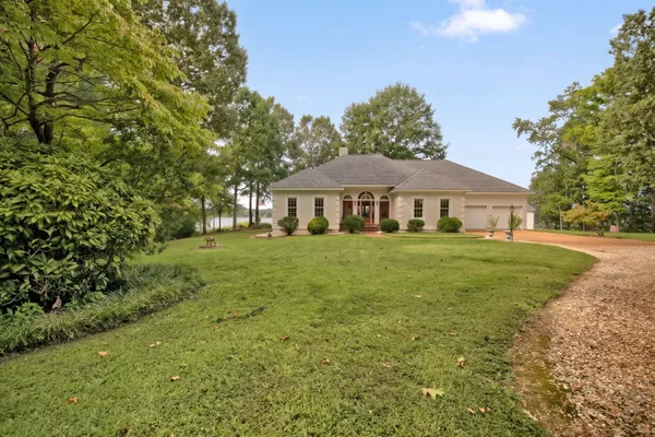257 SUNSET VISTA DR