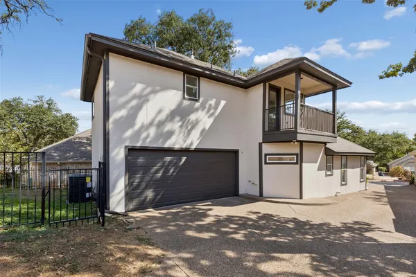1503 MILLA CT