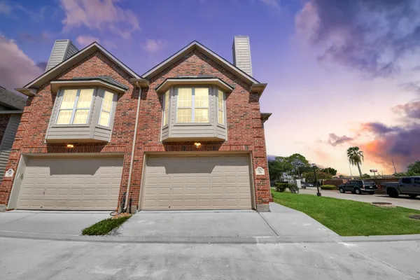 6222 SKYLINE DR 26