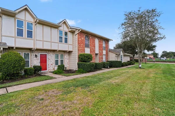 44 CHAPPARAL CT
