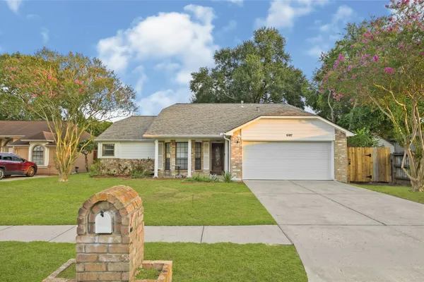 6307 WOODLAND FOREST DR