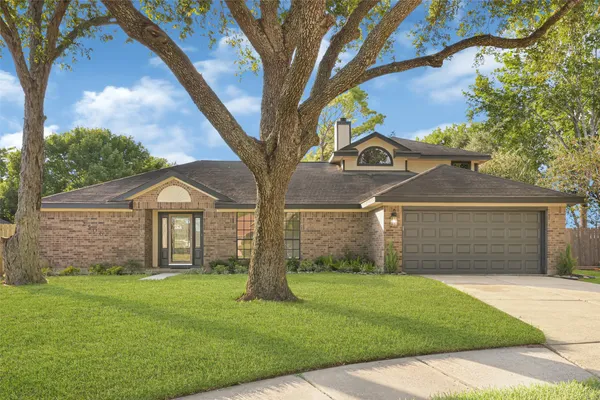 2506 WALNUT GROVE CT