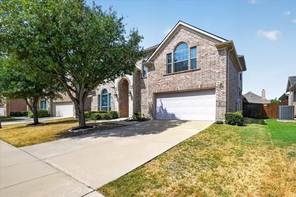 2409 LAKEBEND DR