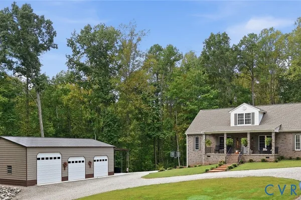 4010 THREE BRIDGE RD