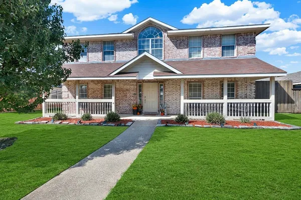 1315 NORMANDY LN