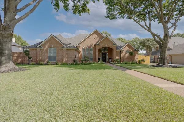 5601 SYCAMORE DR