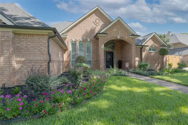 5601 SYCAMORE DR