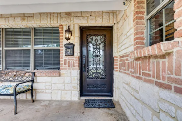 2983 AMBER LN