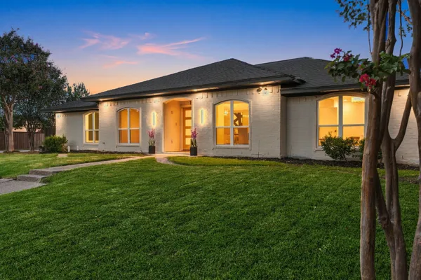 12804 WHISPERING HILLS DR