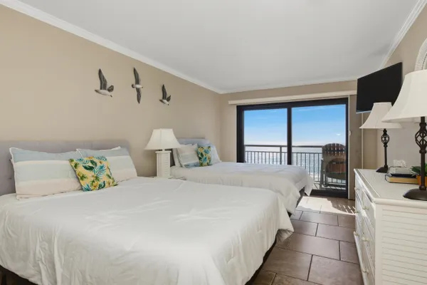 2001 S OCEAN BLVD 1004