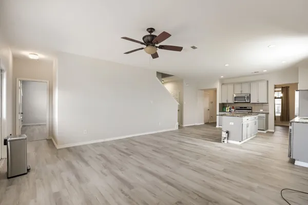 153 MARCHEETA WAY