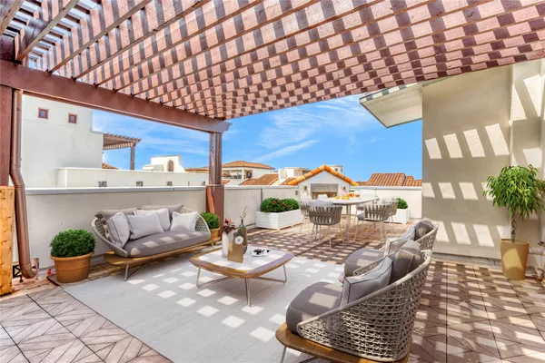 5219 CALLE CORDOBA PL
