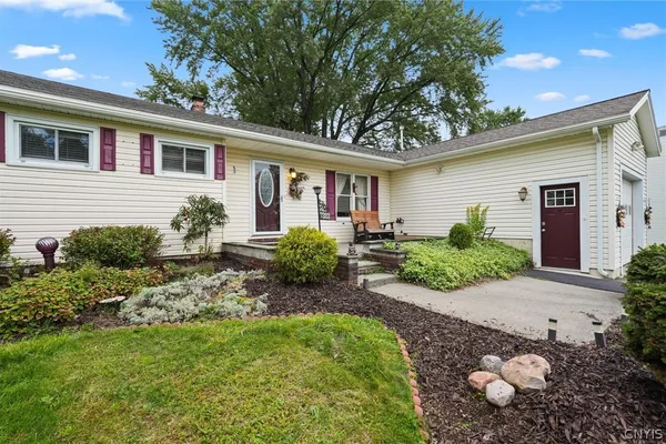 7323 MANLIUS CENTER RD