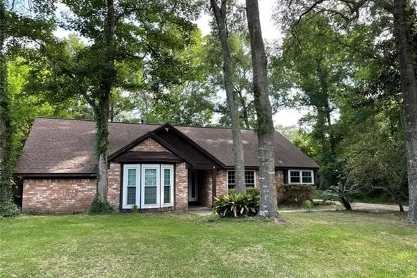 727 ANGELINA DR