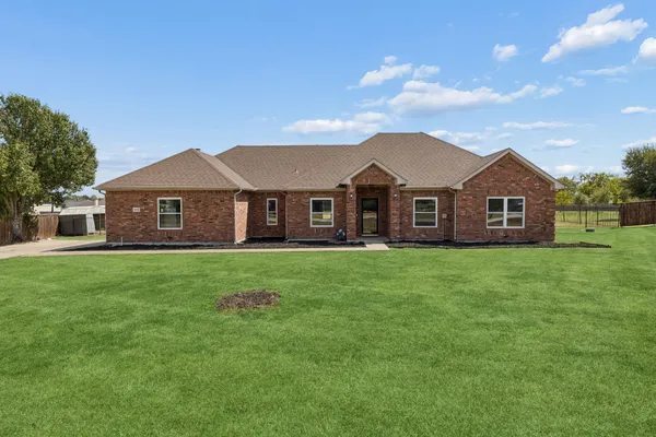11113 LINDA CIR