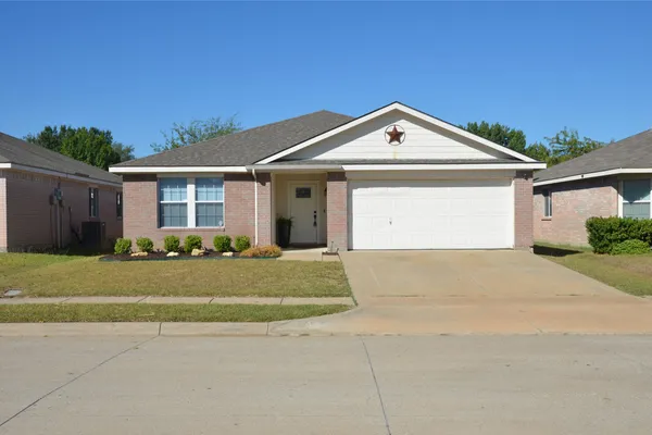 9353 SUNDIAL DR