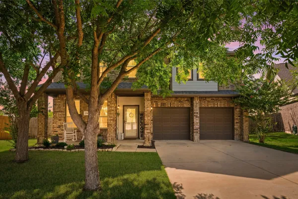 2904 BIG HORN BLUFF CT