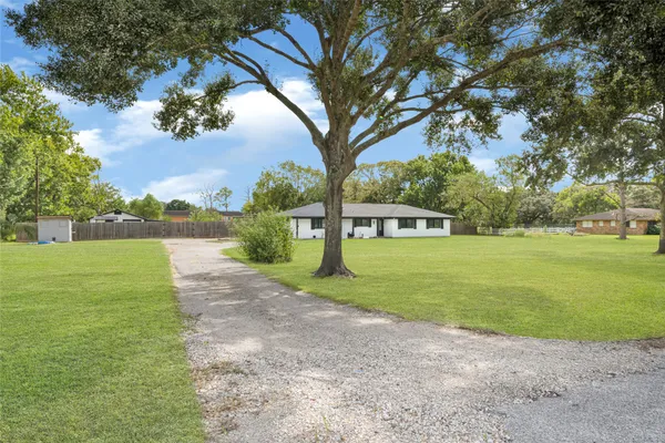302 COUNTY RD