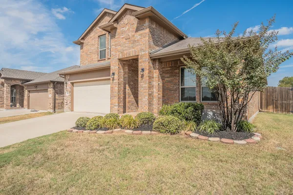 300 OAKBLUFF DR