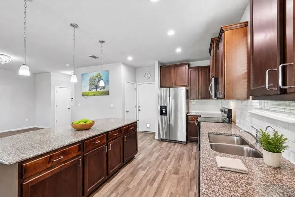 387 GUEMAL RD