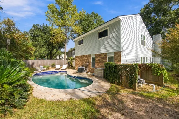 5331 CREEK SHADOWS DR
