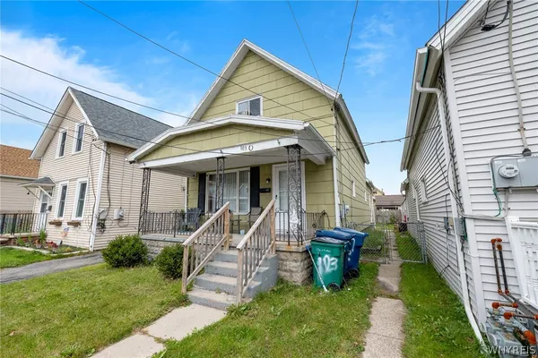 103 WEISS ST