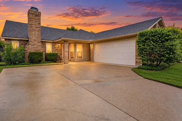 1705 SANDY POINT CT