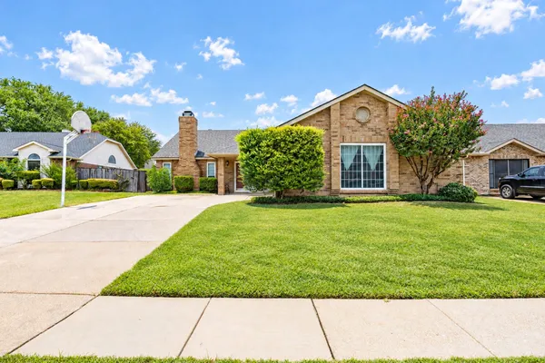 1705 SANDY POINT CT