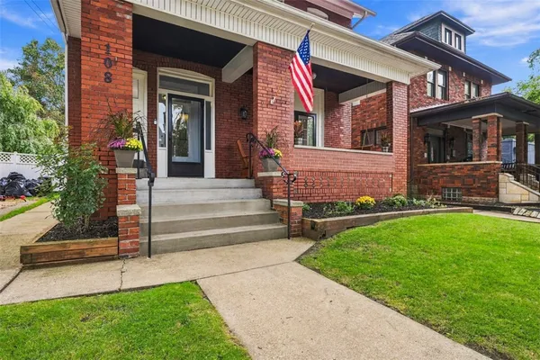 108 VIRGINIA AVE