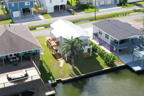 88 TARPON ST