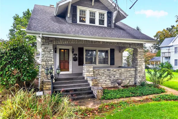 108 WESTERN AVE