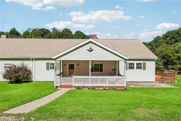 31 DAISY LN A