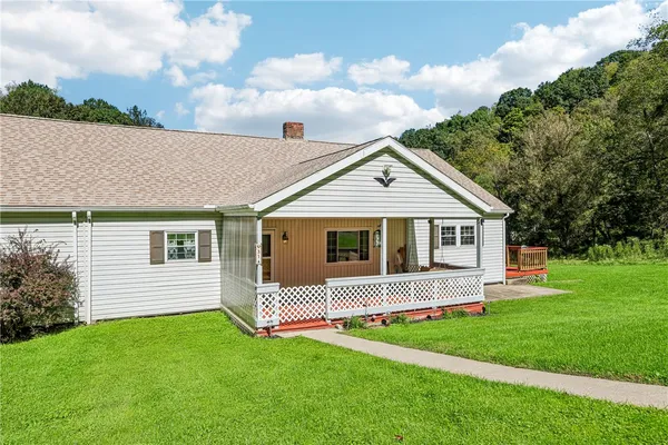 31 DAISY LN A
