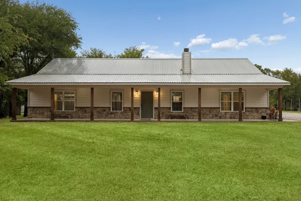 1382 ROGERS RD