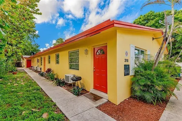 316 SW 15TH ST 3