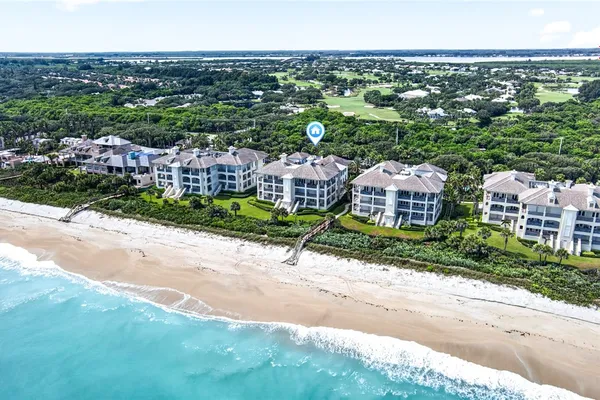 90 BEACHSIDE DR 301