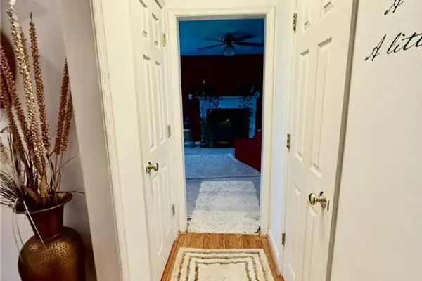 7016 NARRAGANSETT CT