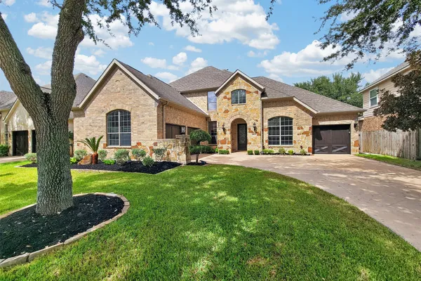 6911 GOSSAMER LN