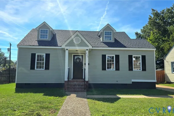 609 JACKSON AVE